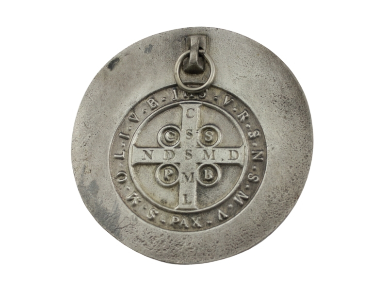 Medallon Fundicion San Benito 8cm - dorso